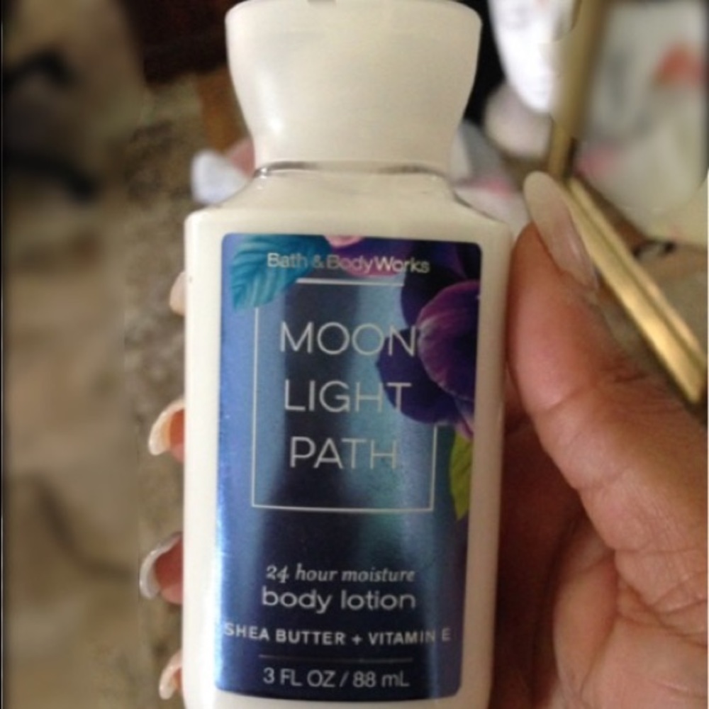 Moonlight Path ๐ Smells Amazing ๐ - Picture 2 of 2